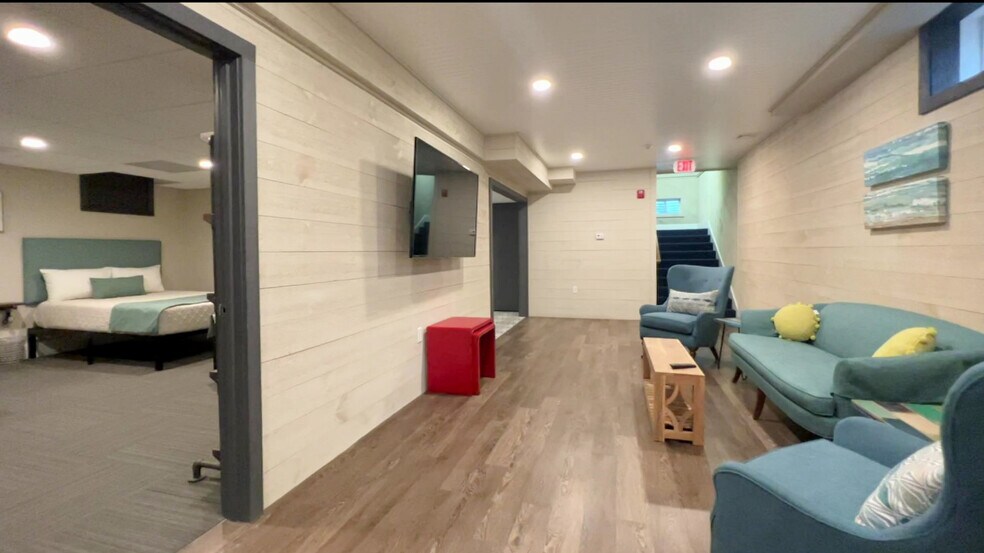 More Photos Of 156 Teaticket Hwy, Falmouth Storefront Retail Residential For Sale