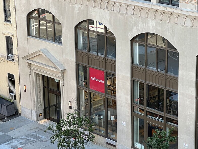 More Photos Of 121 Varick St, New York Loft Creative Space For Lease