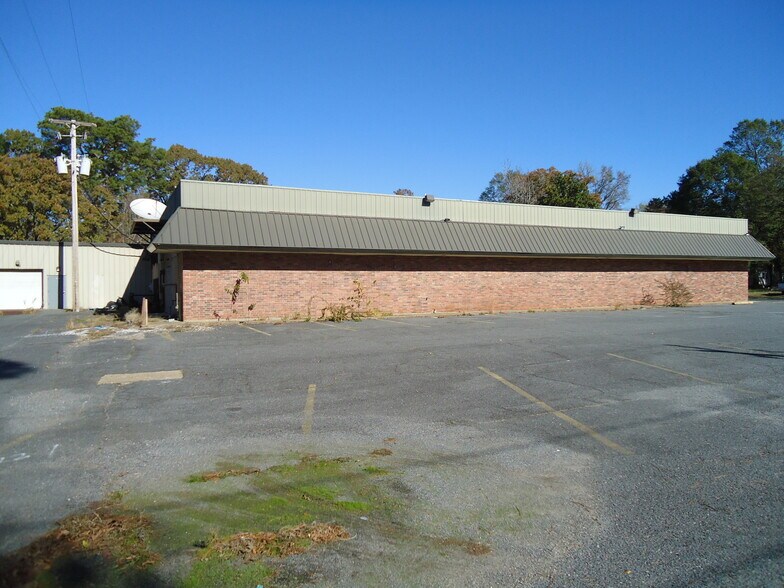 More Photos Of 1018 McNeal St, Malvern Lodge Meeting Hall For Sale