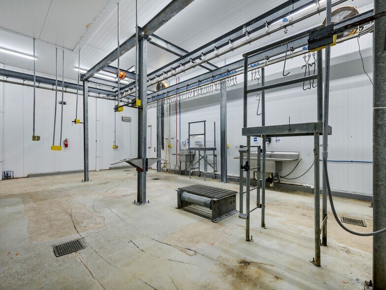 More Photos Of 6411 Highway 90 E, Knippa Refrigeration Cold Storage For Sale