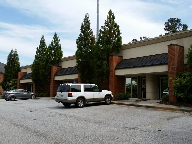More Photos Of 2031 Gees Mill Rd, Conyers Warehouse For Lease