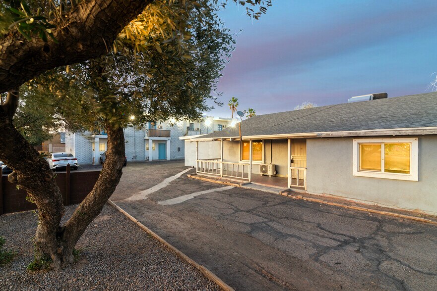 More Photos Of 525 N 32nd St, Phoenix Apartments For Sale