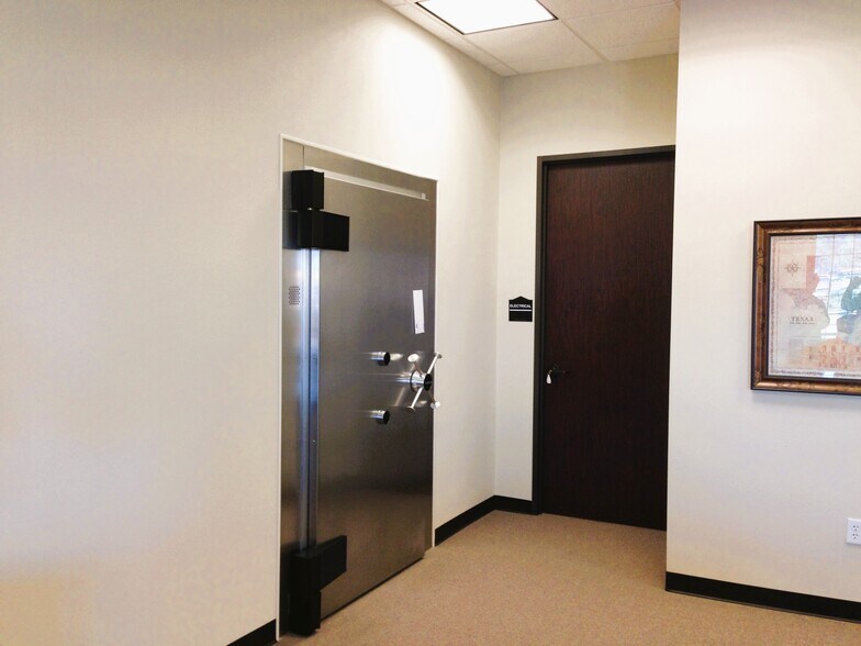 More Photos Of 22240 Farris Green Rd, Porter Bank For Sale