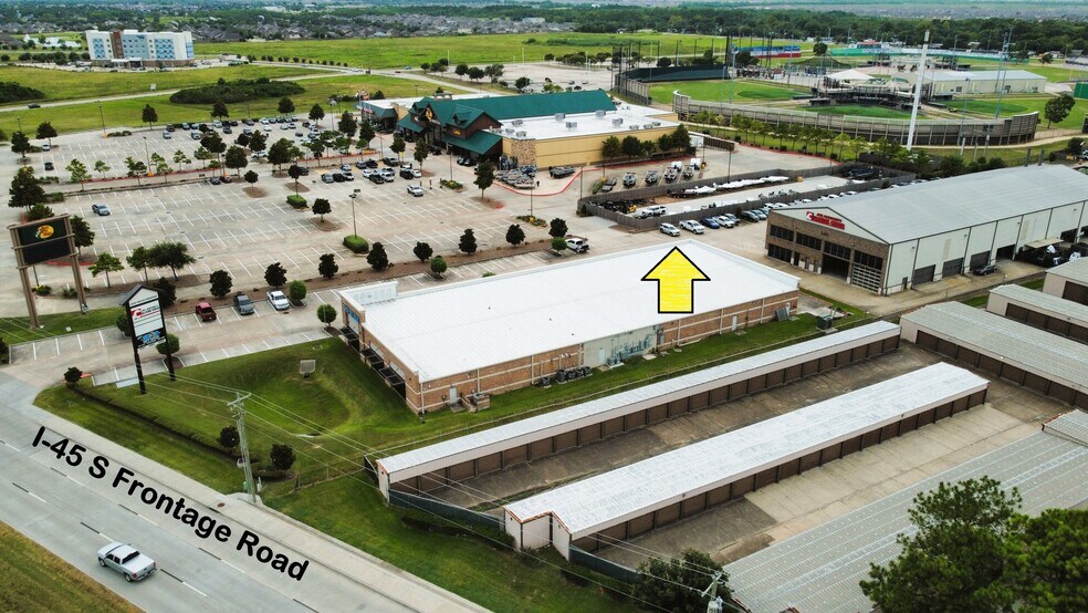 More Photos Of 2403 Gulf Fwy S, League City Storefront Retail Office For Lease