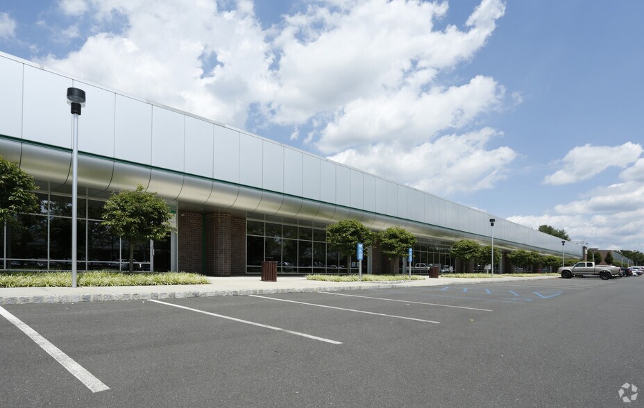 More Photos Of 1085 Cranbury South River Rd, South Brunswick Research And Development For Lease