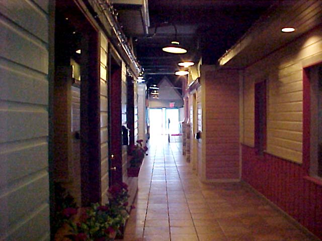 More Photos Of 230 S Main St, Jefferson Freestanding For Lease