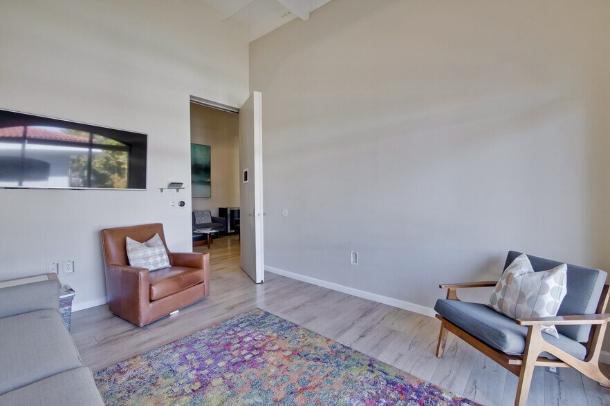 More Photos Of 4966 El Camino Real, Los Altos Office For Sale