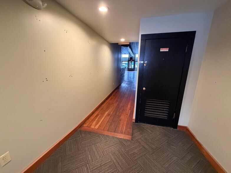 More Photos Of 103 N Fraley St, Kane Restaurant For Sale
