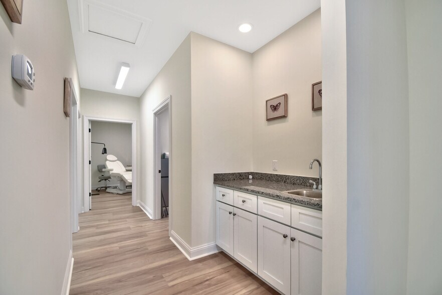 More Photos Of 270 Land Grant St, Saint Augustine Medical For Lease