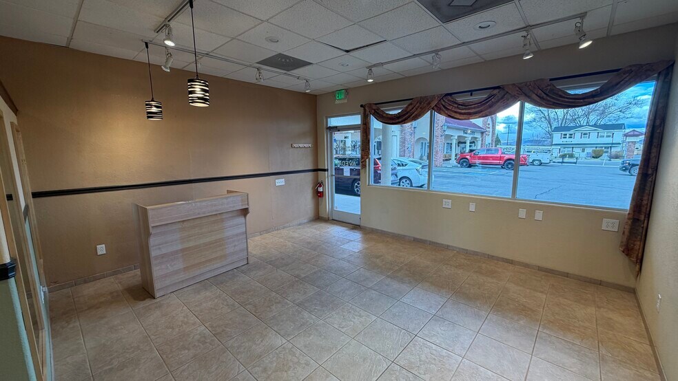 More Photos Of 1492 Us Highway 395 N, Gardnerville Unknown For Lease