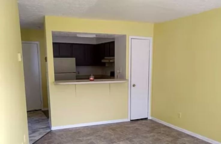 More Photos Of 237 Sherrad St, Marlinton Apartments For Sale