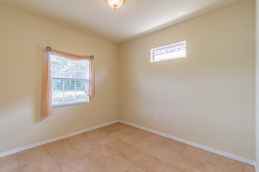 More Photos Of 2142 Ashley Oaks Cir, Wesley Chapel Medical For Sale