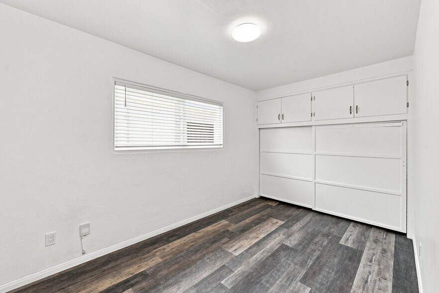 More Photos Of 5157 Muir Ave, San Diego Apartments For Sale