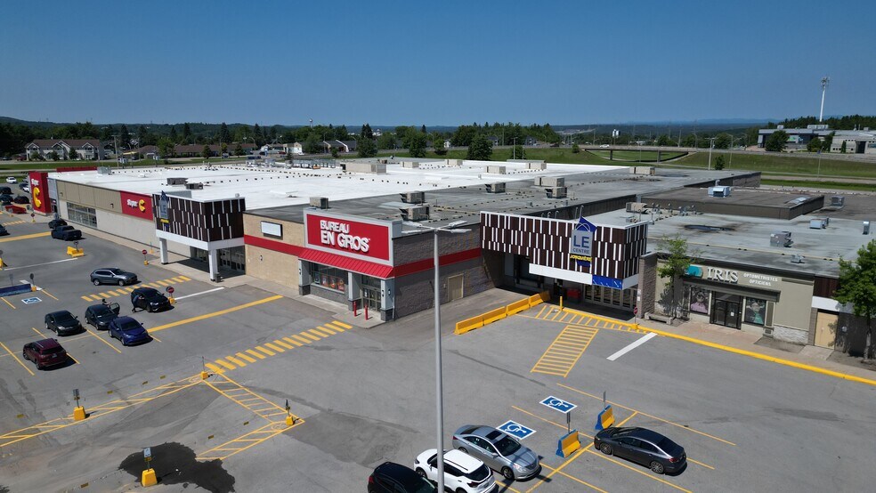 Primary Photo Of 3460 Blvd Saint-Francois, Le Fjord-du-Saguenay General Retail For Lease