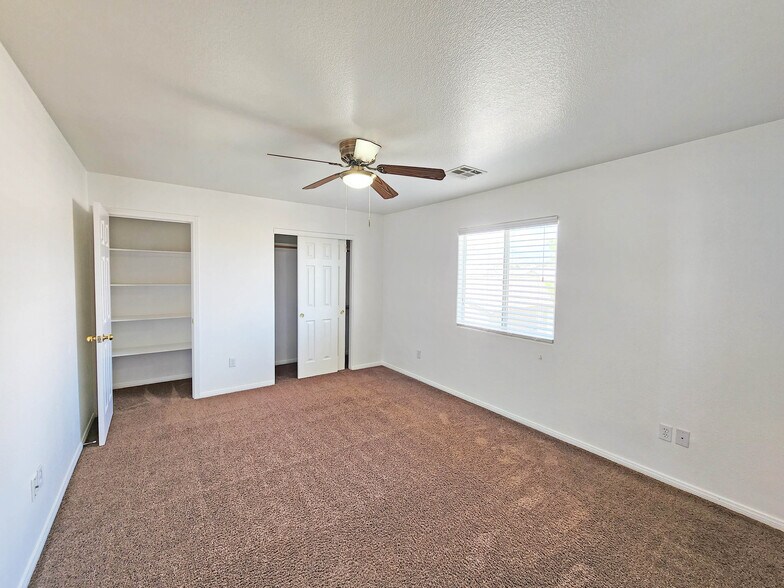 More Photos Of 1951 Teepee Rd, Pahrump Apartments For Sale