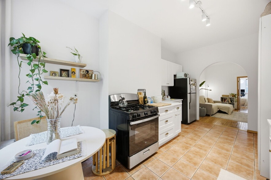 More Photos Of 317 Eckford St, Brooklyn Apartments For Sale
