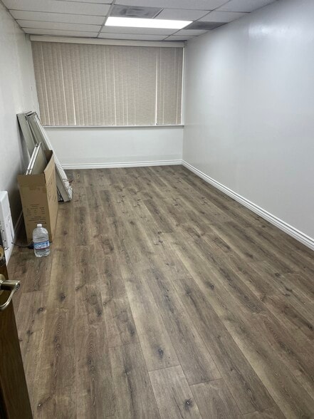 More Photos Of 12140 Artesia Blvd, Artesia Office For Sale