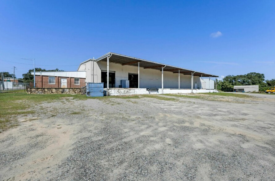 More Photos Of 1305 Dunbar Rd, Cayce Service For Lease