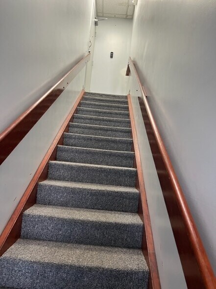 More Photos Of 12900-12940 SW 133rd Ct, Miami Office Residential For Lease