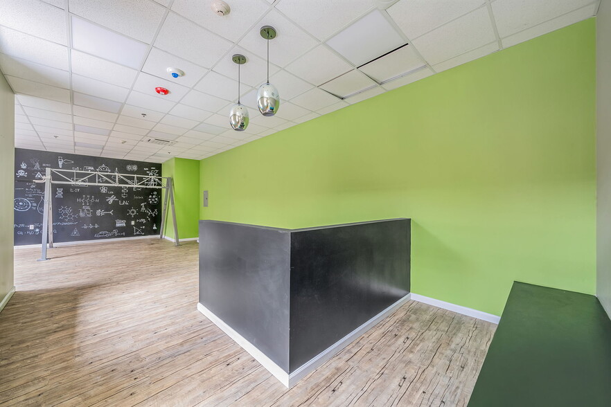 More Photos Of 263-265 Indian Head Rd, Kings Park Medical For Sale