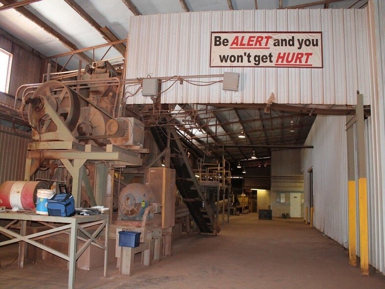 More Photos Of 3097 Brick Plant Rd, Snyder Manufacturing For Sale