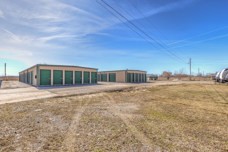More Photos Of 14620 S 417th East Ave, Coweta Self Storage For Sale