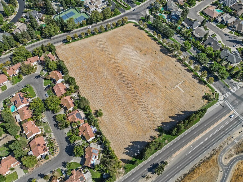 More Photos Of 480 Lakeview Dr, Fresno Land For Sale