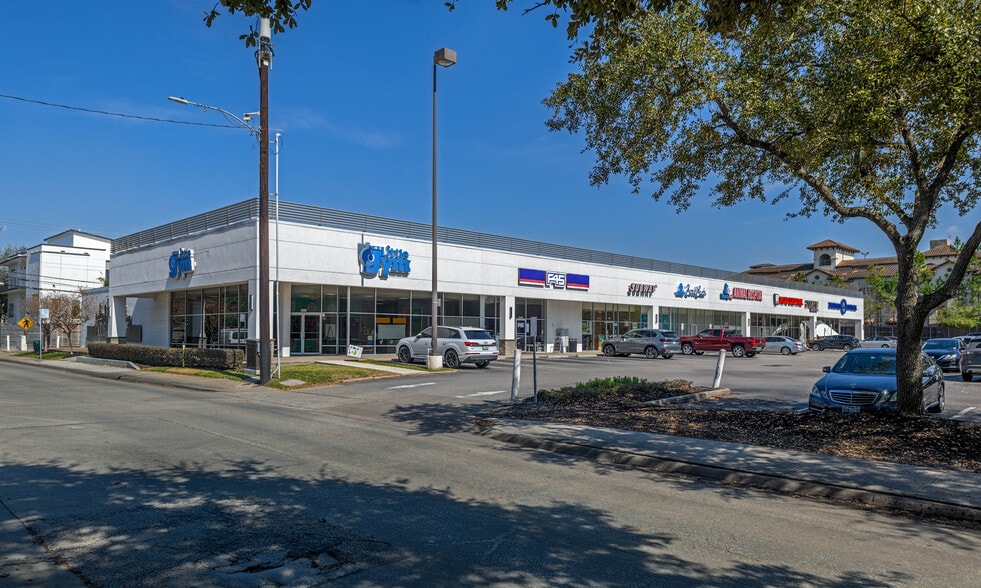 More Photos Of 8415-8431 Stella Link Rd, Houston General Retail For Sale
