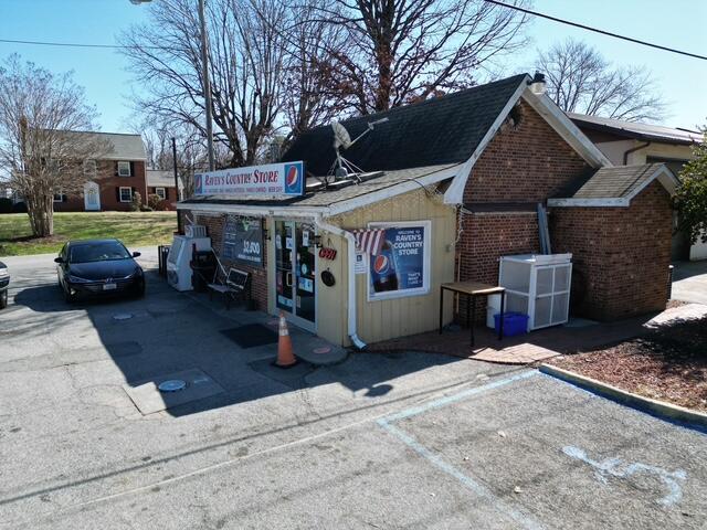 More Photos Of 2031 S Main St, Rocky Mount Convenience Store For Sale
