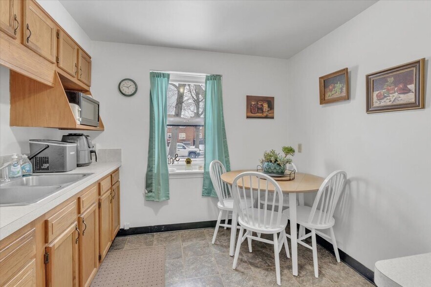 More Photos Of 70 McKinley Pkwy, Buffalo Multifamily For Sale