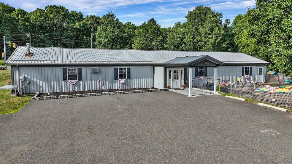 More Photos Of 10 Rausch Creek Rd, Tremont Daycare Center For Sale