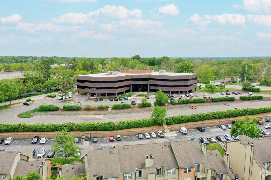More Photos Of 10845 Olive Blvd, Creve Coeur Office For Lease