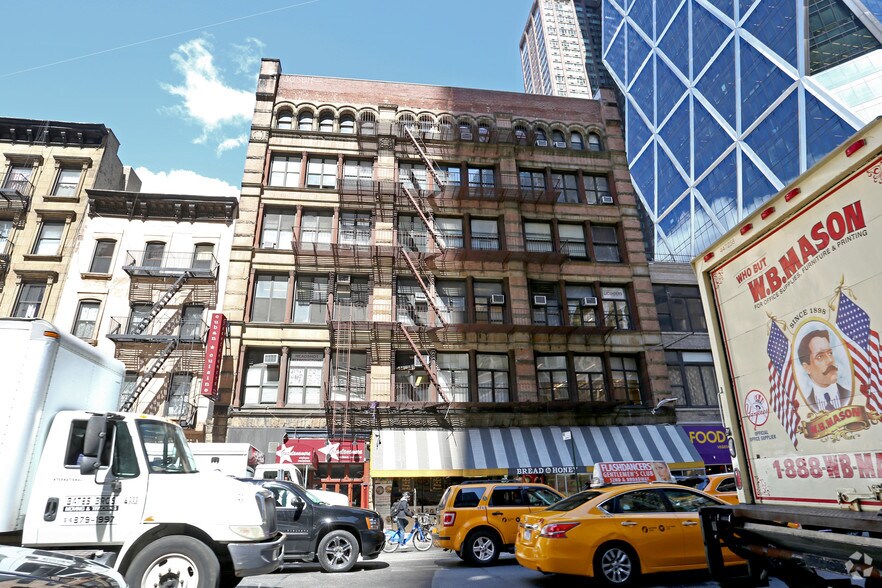 More Photos Of 939-947 Eighth Ave, New York Apartments For Lease