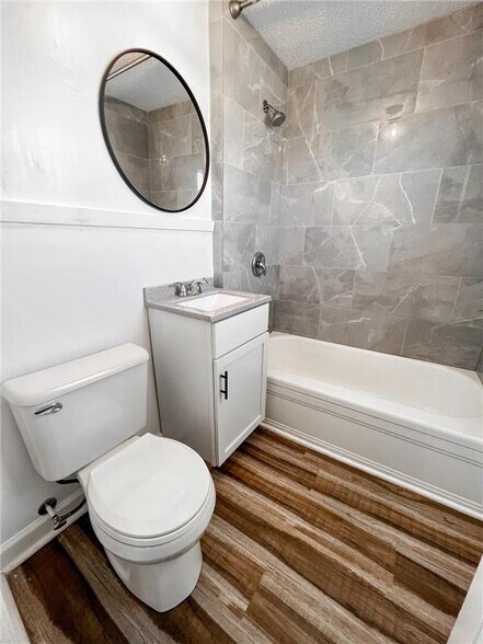 More Photos Of 844 Washington Blvd, Kansas City Apartments For Sale