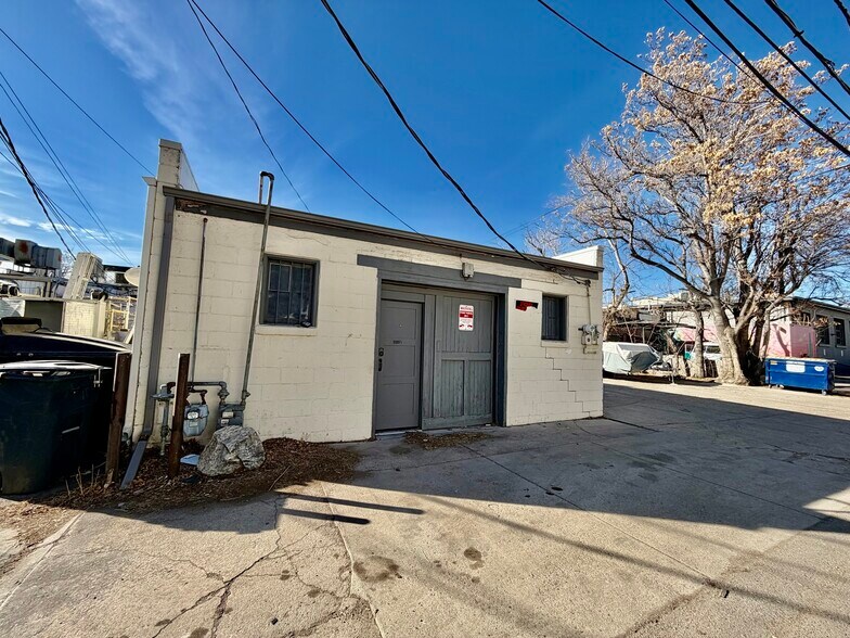 More Photos Of 1080 1/2 S Gaylord St, Denver Storefront Retail Office For Lease
