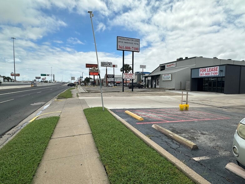 More Photos Of 4501 S Padre Island Dr, Corpus Christi Restaurant For Lease