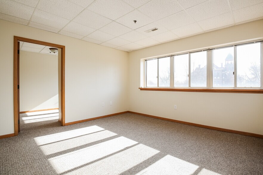 More Photos Of 109 E Luverne St, Luverne Apartments For Sale