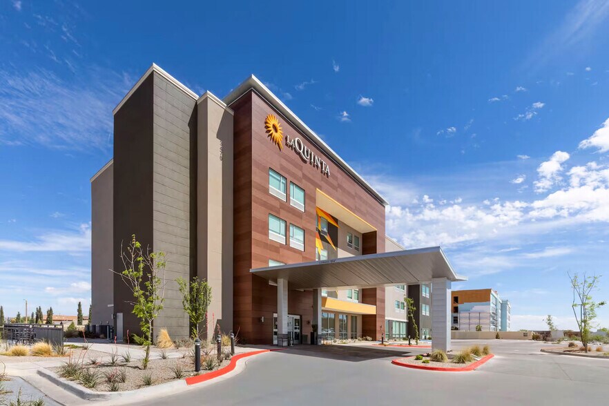 Primary Photo Of 3470 Joe Battle Blvd, El Paso Hotel For Sale