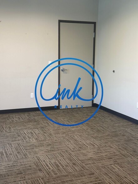 More Photos Of 1667 Lucerne St, Minden Office For Lease