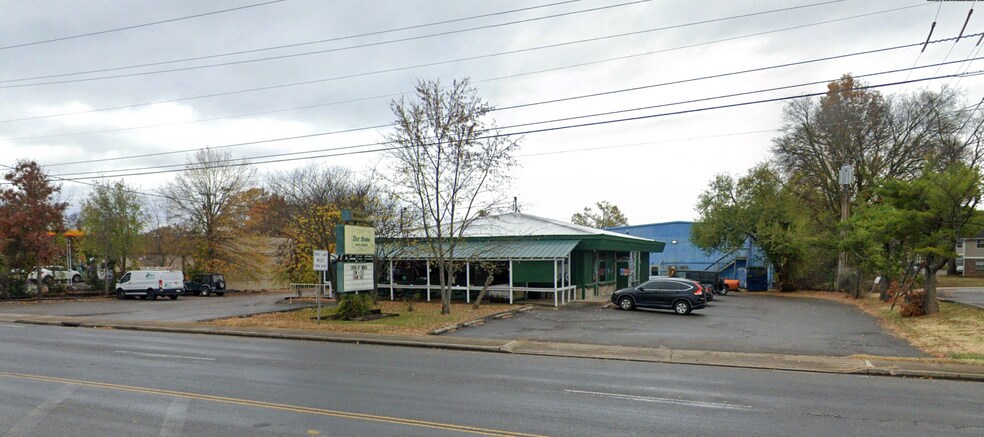 Primary Photo Of 1211 Greenland Dr, Murfreesboro General Retail For Sale