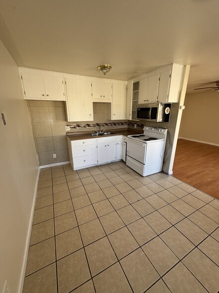 More Photos Of 1002 Geer Rd, Turlock Apartments For Sale