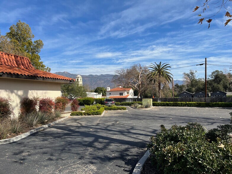 More Photos Of 110 S Ventura St, Ojai Freestanding For Lease