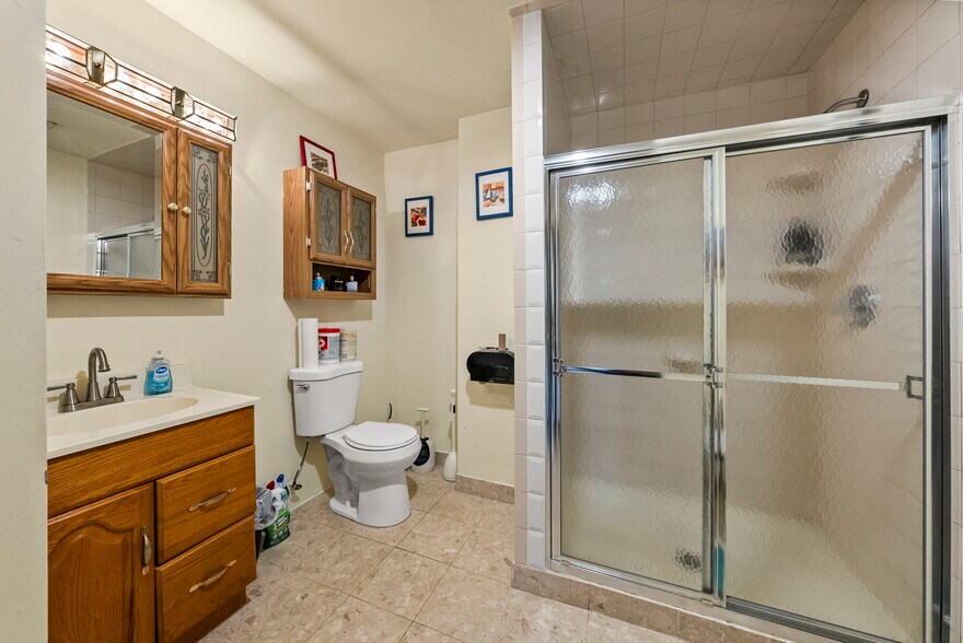 More Photos Of 303-309 Maple St, Perth Amboy Storefront Retail Residential For Sale