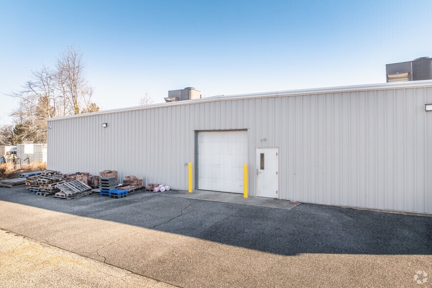 More Photos Of 1980 S West Blvd, Vineland Manufacturing For Lease
