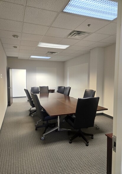 More Photos Of 17 W Miner St, West Chester Office For Lease