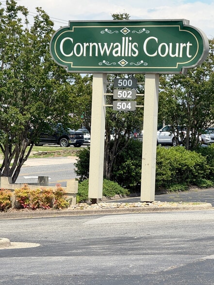 More Photos Of 502-504 E Cornwallis Dr, Greensboro Freestanding For Sale