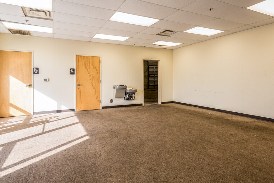 More Photos Of , Kissimmee Industrial For Sale