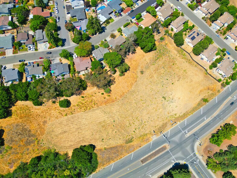 More Photos Of 1025 Columbus, Vallejo Land For Sale