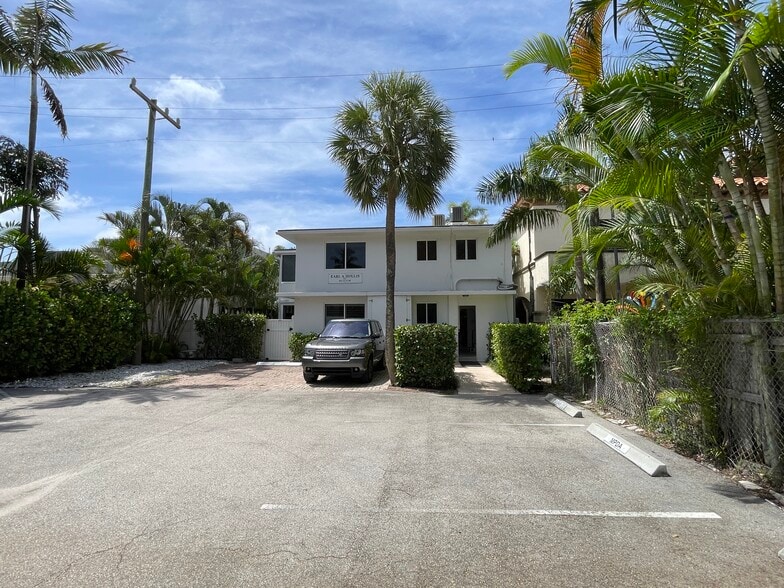 More Photos Of 217 Peruvian Ave, Palm Beach Office Residential For Sale