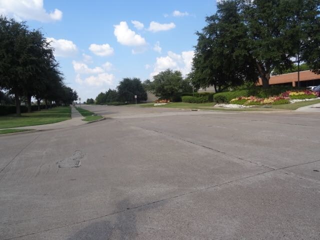 More Photos Of 8102 Mesquite Bend Dr, Irving Land For Sale